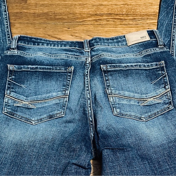 BKE Buckle Gabby curvy fit jeans 26 tall - Picture 3 of 3